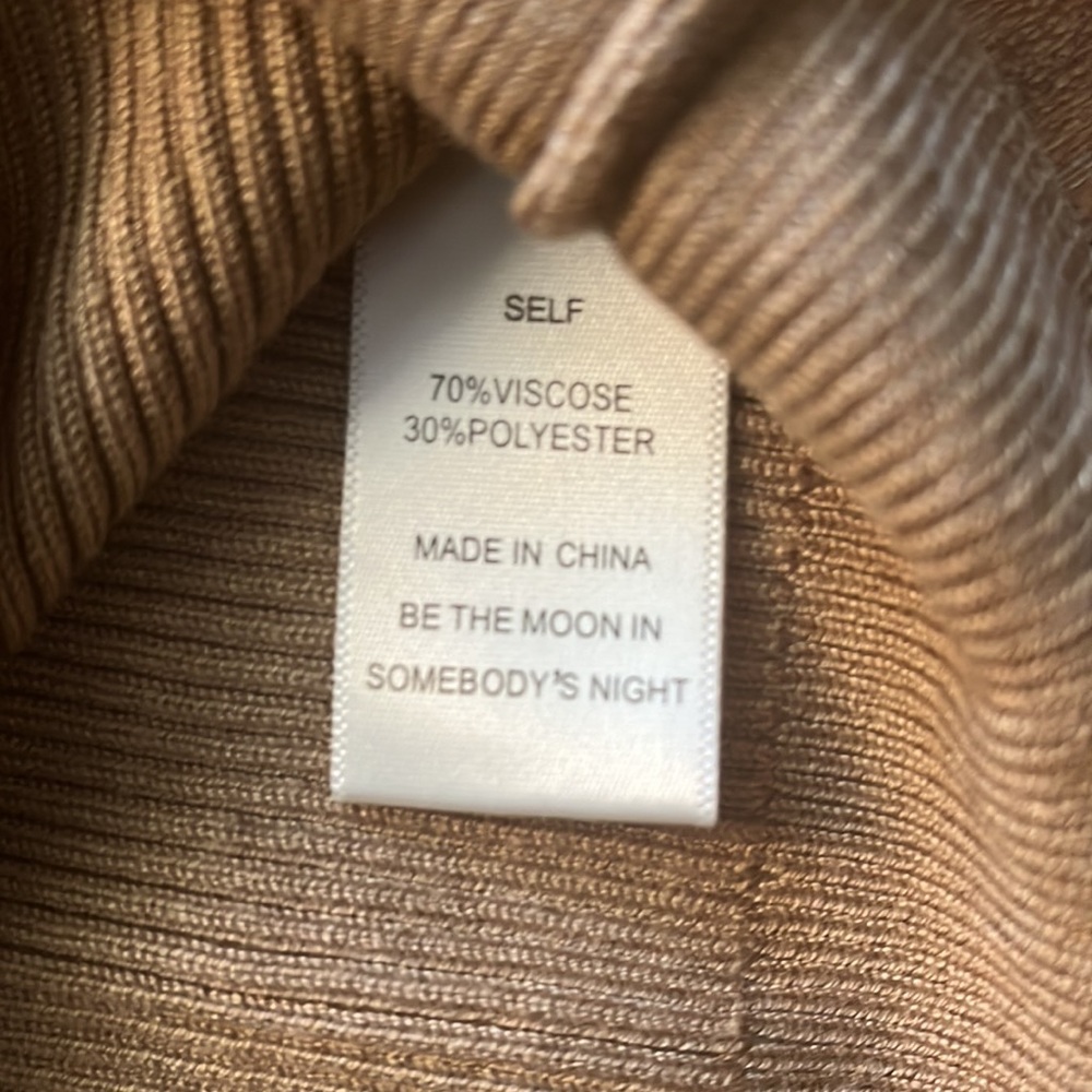 Sweater- Color Block - image 3